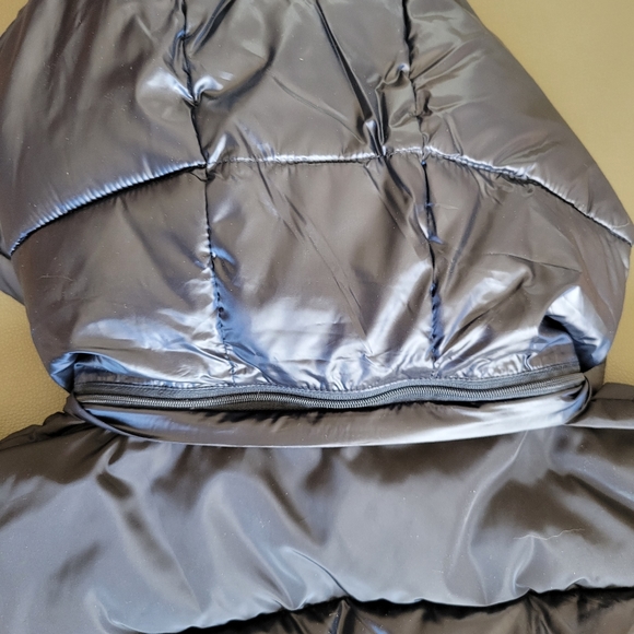 Donna Karen NewYork puffer jacket women's medium navy NWT  zip on off ho… - Picture 12 of 13